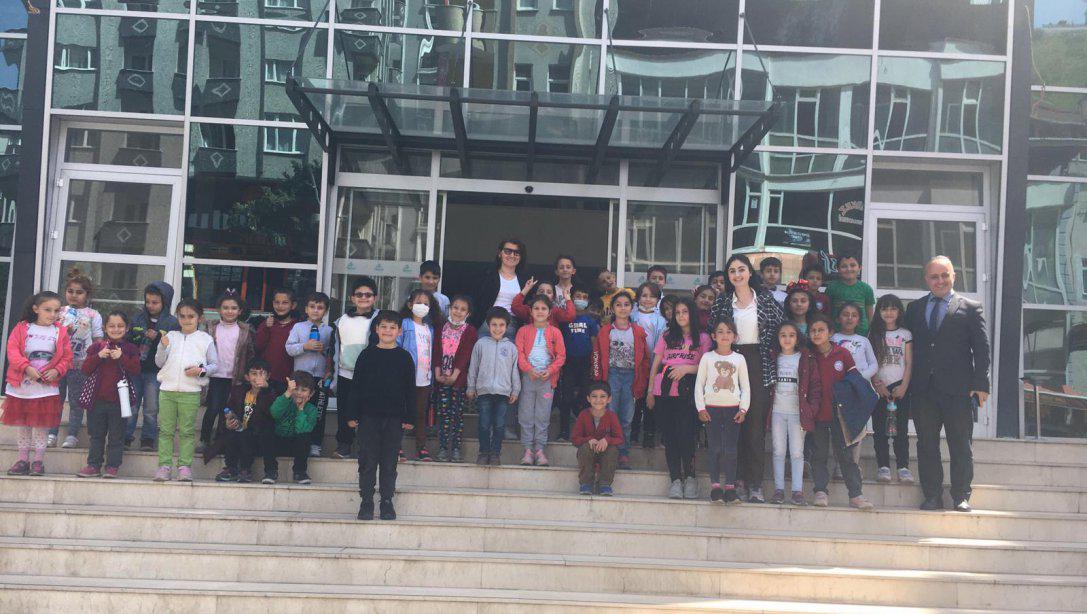 Çatak İlkokulu Geleneksel Ramazan Çocuk Eğlencesi ve Kukla Festivali'ne Katıldı