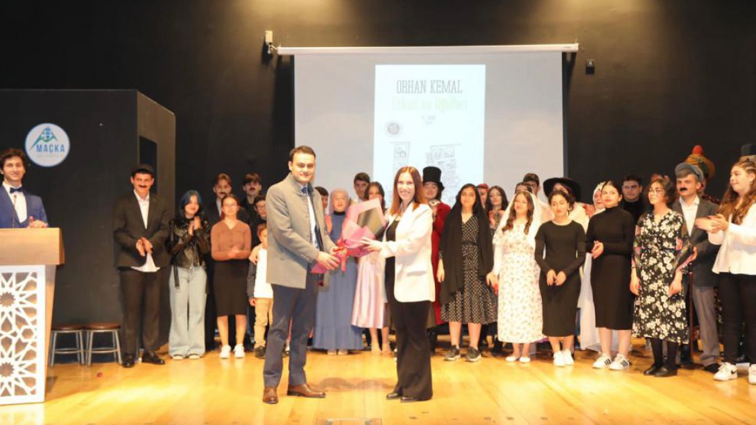 Okursuz Kütüphane Kalmasın Projesi Kapsamında Gerçekleşen, Mehmet Akif Ersoy Anadolu Lisesinin Hazırlamış Olduğu 